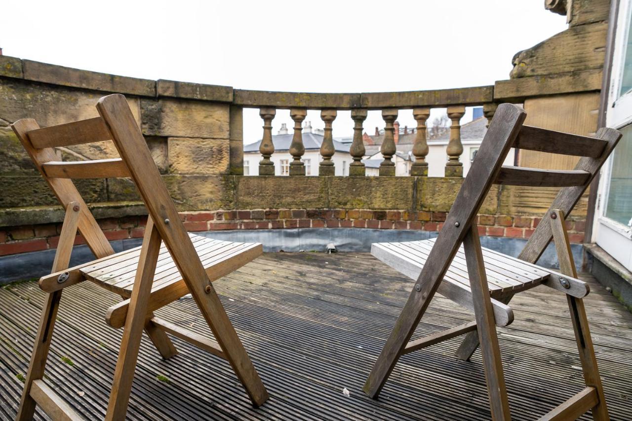 The Amazing Triplex - City Centre - Free Parking Sheffield Exterior photo